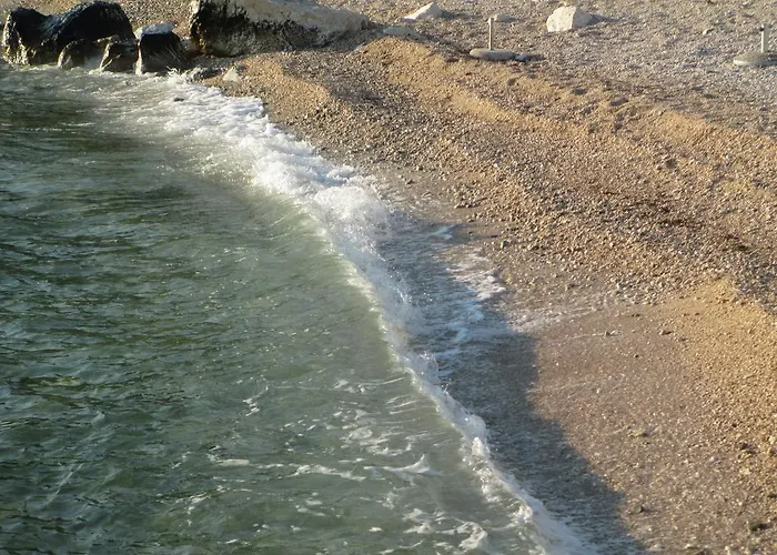 Pansion Amigos 3* Podstrana