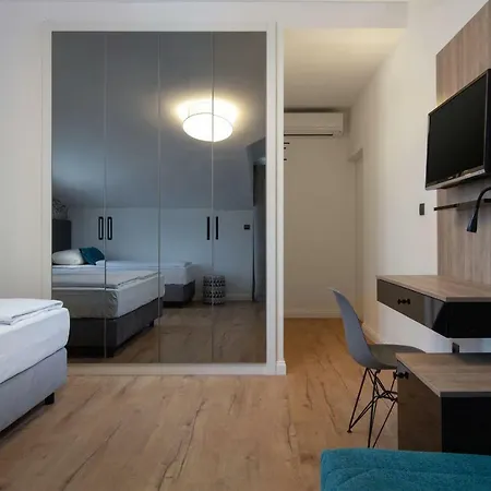 Guest house Pansion Amigos 3*